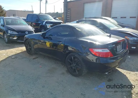 2016 Mercedes-Benz Slk 300 из США, поврежденный, VIN WDDPK3JA1GF123708